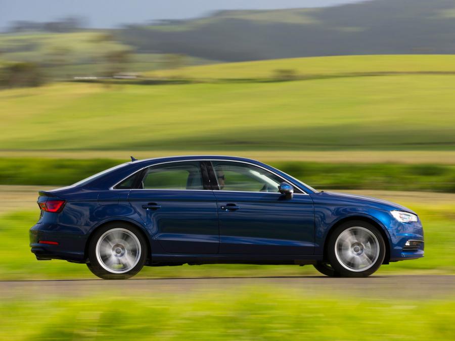  Audi A3 Sedan 1.8 T (8V) 2013 года  (AU) (фото 10 из 15)